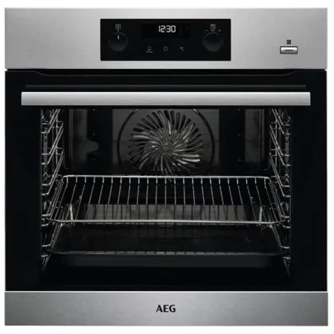 AEG 6000 SERIES STEAMBAKE WITH PYROLYTIC CLEANING Model BPK355020M