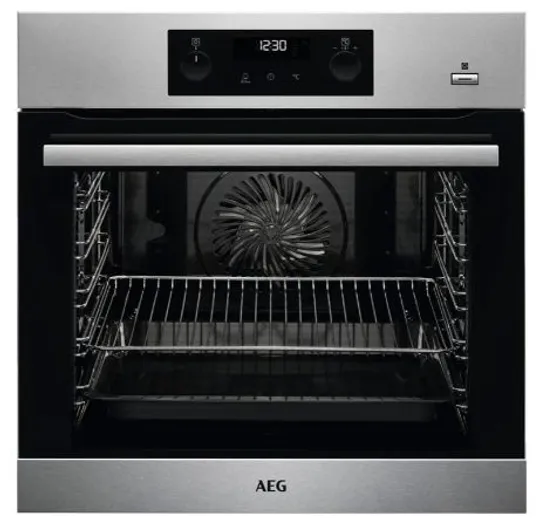 AEG 6000 SERIES STEAMBAKE WITH PYROLYTIC CLEANING Model BPK355020M RRP £600