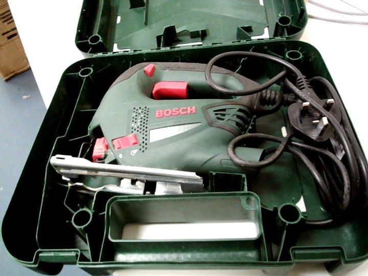 Lot 692 BOSCH PST 700 E 500W JIGSAW Simon Charles Auctioneers