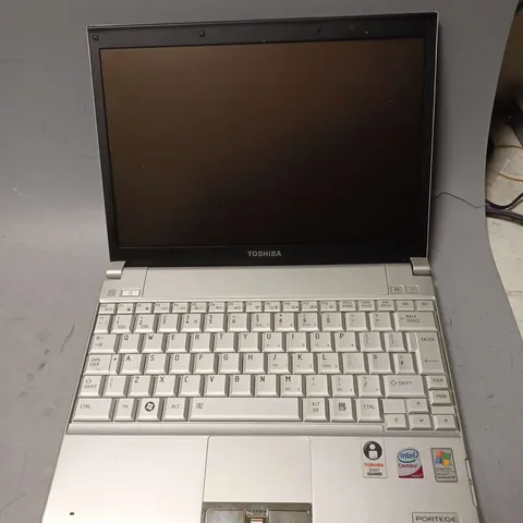 TOSHIBA PORTEGE R500 LAPTOP 