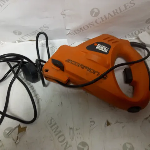 BLACK & DECKER SCORPION POWERED HANDSAW