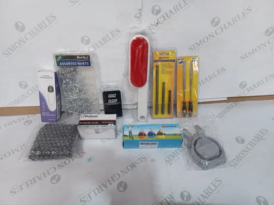 BOX TO CONTAIN APPROXIMATELY 40 ASSORTED HOME IMPROVEMENT, DIY AND HOUSEHOLD PRODUCTS, INCLUDES MUGS, THERMOMETER, RIVETS ETC  