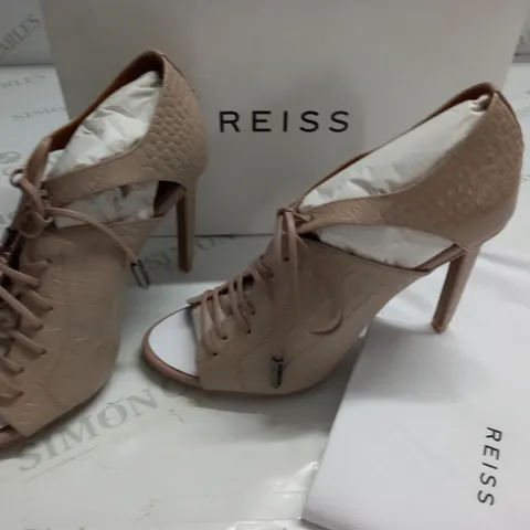 BOXED PAIR OF REISS MILA PEEPTO SHOES IN TRUFFLE CROC - 4