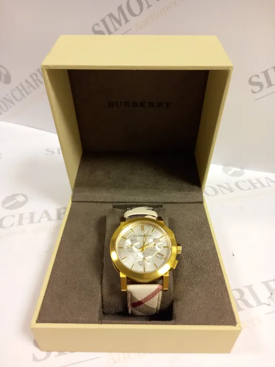 BOXED BURBERRY MENS THE CITY CHRONOGRAPH WATCH 