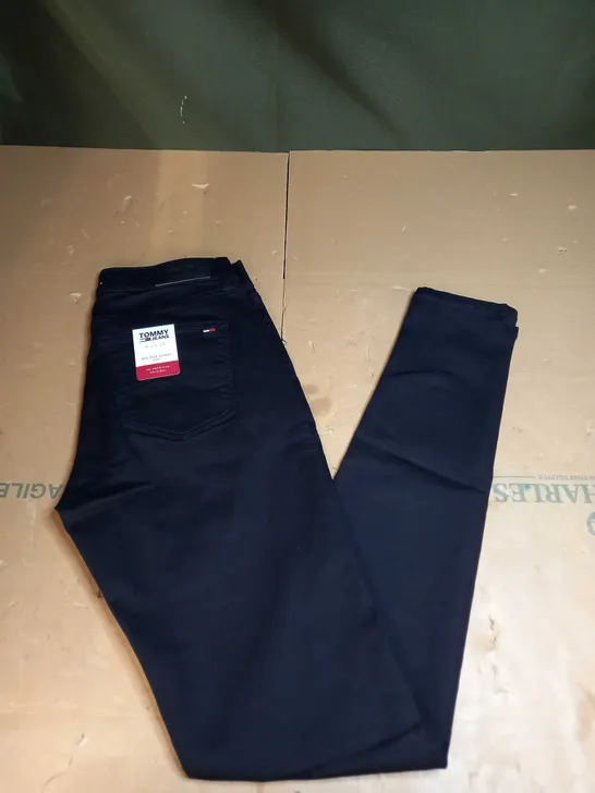 TOMMY JEANS MID RISE SKINNY JEANS SIZE W28