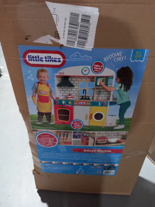BOXED LITTLE TIKES WOODEN DELUXE KITCHEN (COLLECTION ONLY) RRP £179.99