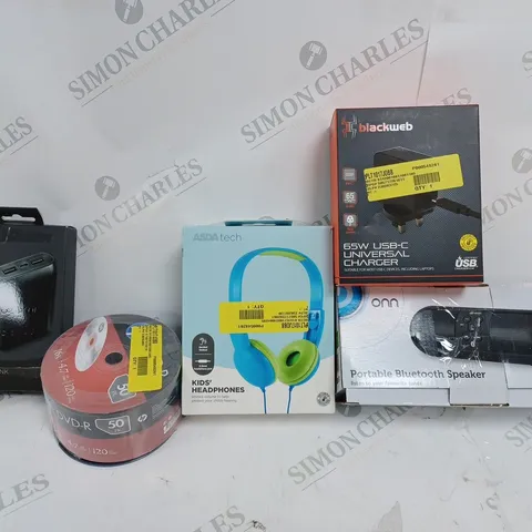 BOX OF APPROX 35 ASSORTED ITEMS TO INCLUDE - KIDS WIRED HEADPHONES - PORTABLE BLUETOOTH SPEAKER - BLACKWEB 65W USB C CHARGER ECT