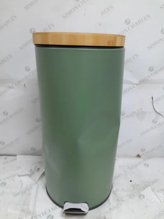 BOXED 30L PEDAL BIN IN GREEN WITH BAMBOO LID