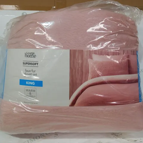 BRAND NEW SUPERSOFT FAUX FUR DUVET SET W. PILLOWS IN PINK - KING SIZE