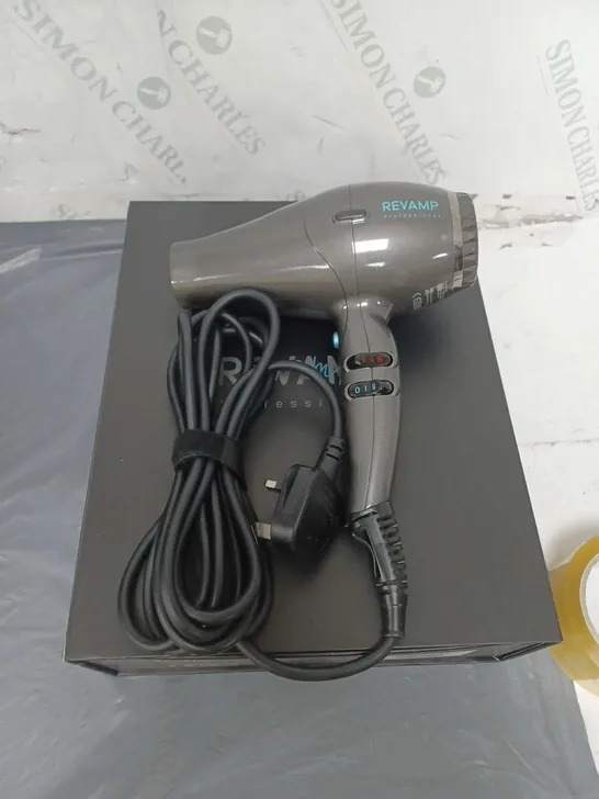 REVAMP PROGLOSS 3950 PROFESSIONAL, LIGHTWEIGHT HIGH POWER HAIRDRYER