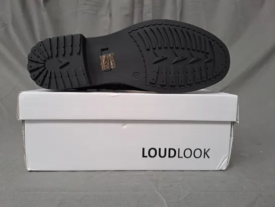 BOXED PAIR OF LOUDLOOK BOOTS IN BLACK EU SIZE 41