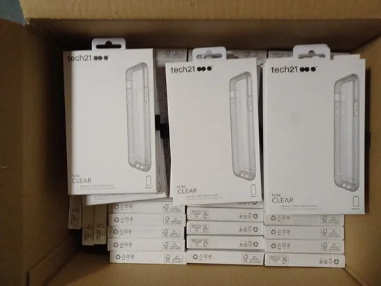 LOT OF APPROXIMATELY 65 BRAND NEW BOXED TECH 21 PURE CLEAR CASE WITH 6.6FT DROP PROTECTION FOR IPHONE X T21-5906 CLEAR