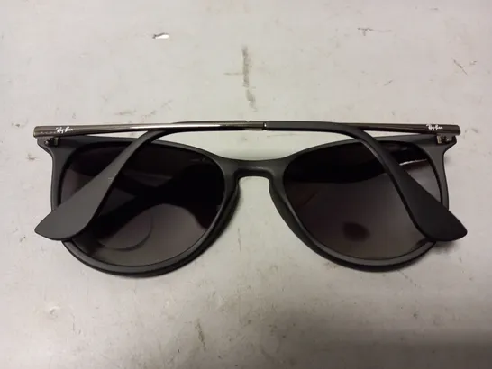 RAYBAN RB4171 CHRIS SUNGLASSES