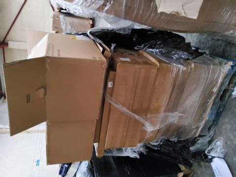 PALLET OF ASSORTED ITEMS, INCLUDING, CASE OF 6 WIRE BASKETS 12 × 13× 6 M6, & BOXED OVER BED TRAY/TABLES