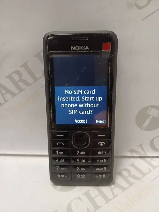 NOKIA 106 MOBILE PHONE - BLACK