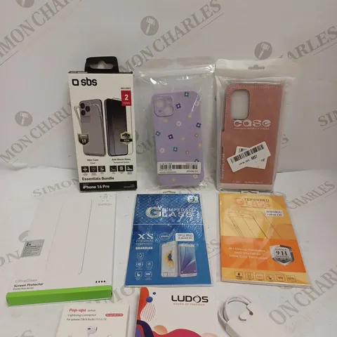 BOX OF APPROXIMATELY 20 ASSORTED SMARTPHONE AND ELECTRICAL PRODUCTS TO INCLUDE POWERBANK, EARPHONES, SCREEN PROTECTORS ETC 