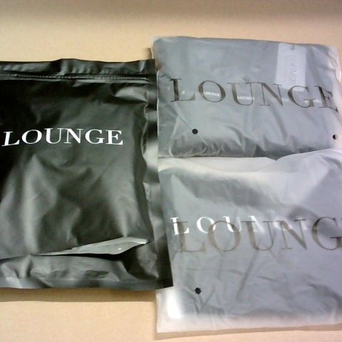 LOT OF 3 LOUNGE CLOTHING ITEMS IN VARIOUS SIZES TO INCLUDE LEGGINGS AND CROP TOP 
