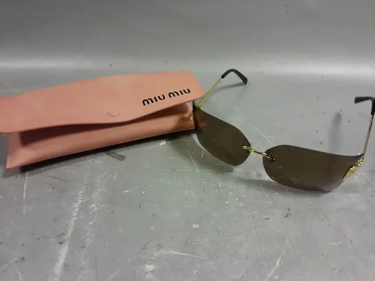 MIU MIU LOGO FRAME SUNGLASSES 