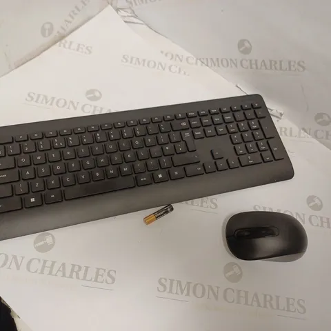 MICROSOFT KEYBOARD