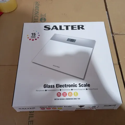 SALTER GLASS ELECTRONIC SCALE 