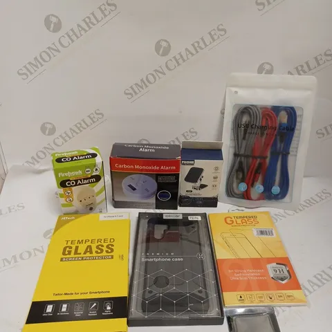 BOX OF APPROXIMATELY 30 ASSORTED SMARTPHONE AND ELECTRICAL PRODUCTS/ACCESSORIES TO INCLUDE CARBON MONOXIDE ALARM, SCREEN PROTECTORS, INTEL PROCESSOR ETC