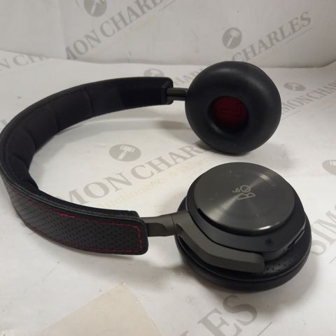 BANG & OLUFSEN HEADPHONES IN BLACK/RED