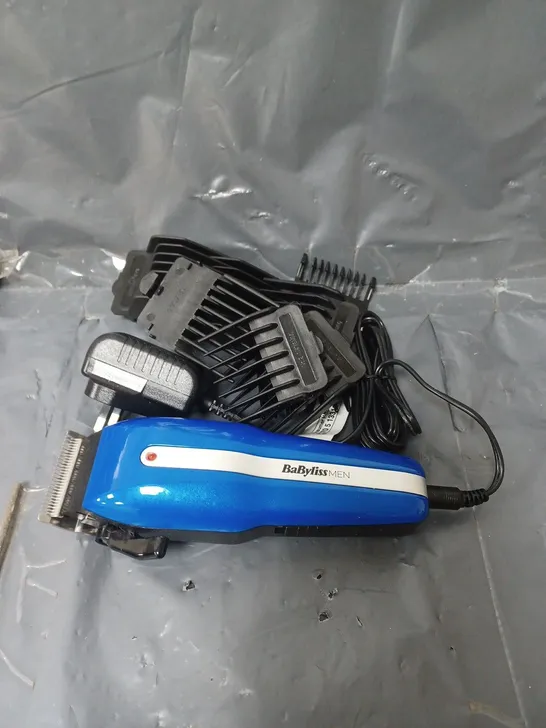 BABYLISS MEN SHAVER WITH ATTACHEMENTS