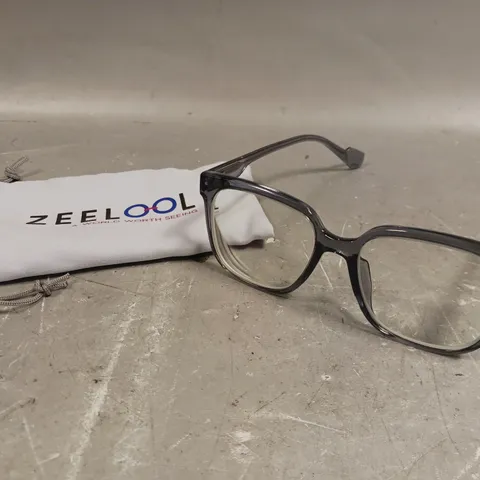 BOXED ZEELOOL CLEAR FRAME PRESCRIPTION SPECTACLES 