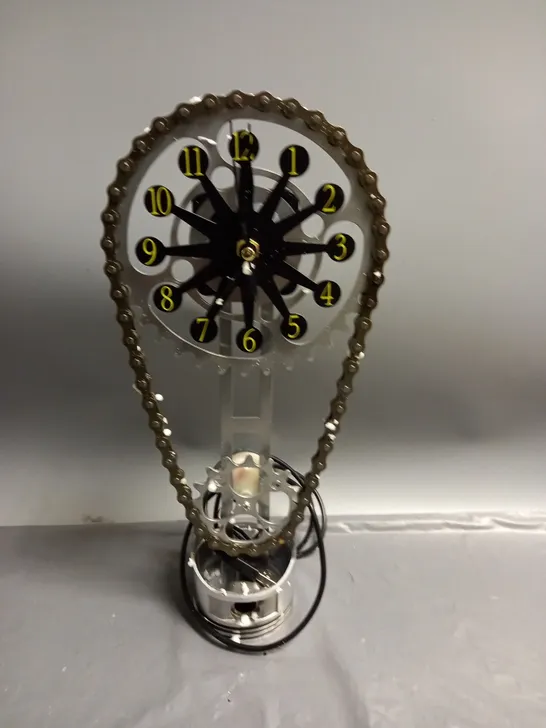 BOXED BICYCLE CHAIN CLOCK WITH BATTERY