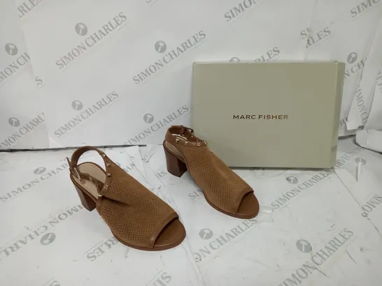 MARC FISHER MEDIUM BROWN SUEDE SANDAL SIZE 6 BOXED 