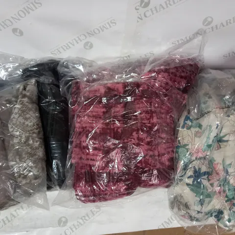 BOX OF APPROXIMATELY 10 ASSORTED HOUSEHOLD ITEMS TO INCLUDE PHASE EIGHT MINI DRESS SIZE 20, DESIGNER BLANKET HOODIE IN CRANBERRY COLOUR ONE SIZE, DESIGNER LOW TOP IN STONE COLOUR ONE SIZE, ETC