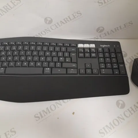 LOGITECH MK850 PERFORMANCE KEYBOARD