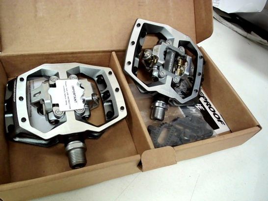 PAIR OF NUKEPROOF PEDALS