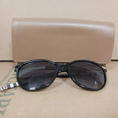 BURBERRY CAT EYE SUNGLASSES BLACK