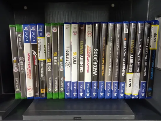 APPROXIMATELY 20 ASSORTED PS4/XBOX ONE VIDEO GAMES TO INCLUDE WATCH DOGS, UNCHARTED 4, NEED FOR SPEED PAYBACK ETC 