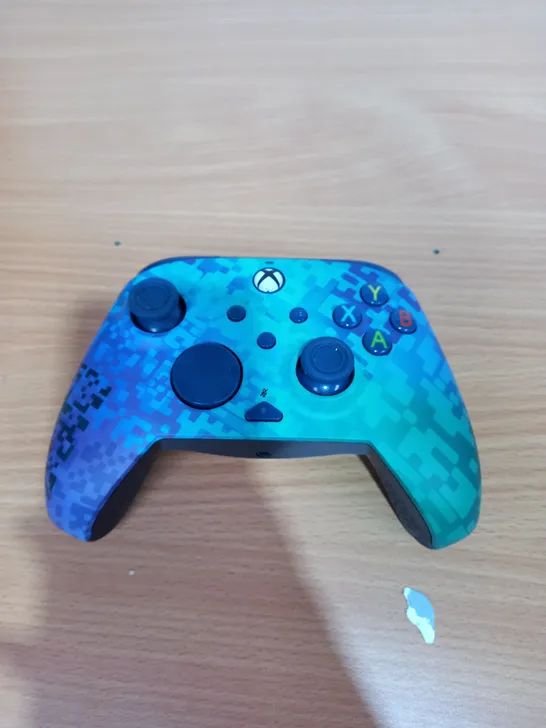 PDP REMATCH GLITCH WIRED XBOX CONTROLLER 