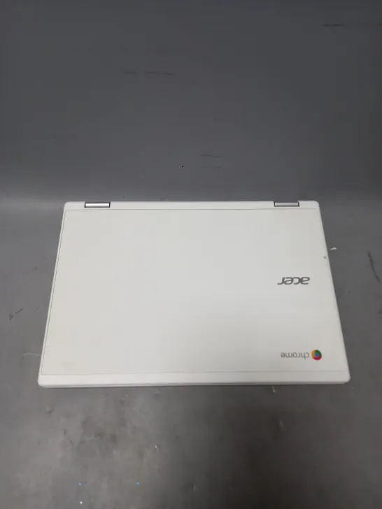 ACER CHROMEBOOK 11 CB3-132 LAPTOP IN WHITE