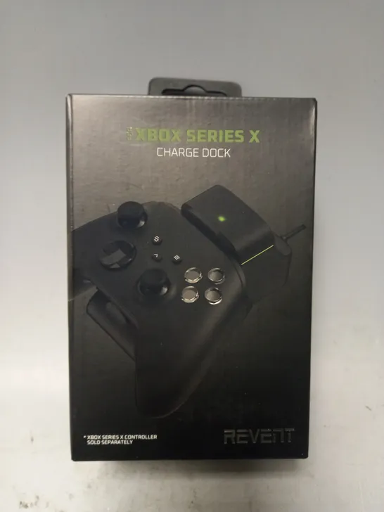 BOXED REVENT XBOX SERIES X CONTROLLER CHARGE DOCK