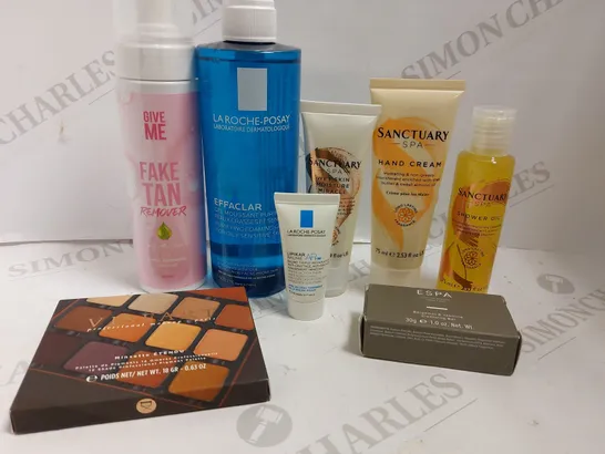 BOX OF APPROX 8 COSMETIC ITEMS TO INCLUDE LA ROCHE POSAY EFFACLEAR, SANCTUARY SPA MOISTURE MIRACLE, SANCTUARY SPA HAND CREAM