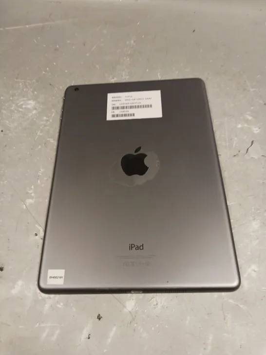 APPLE IPAD AIR SPACE GREY - MODEL A1474 