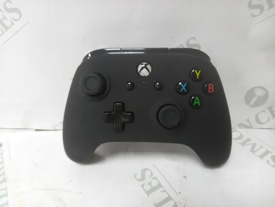 BOXED POWERA XBOX ONE & WINDOWS 10 WIRED CONTROLLER IN BLACK