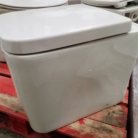 BRAND NEW TOILET PAN WITH SEAT