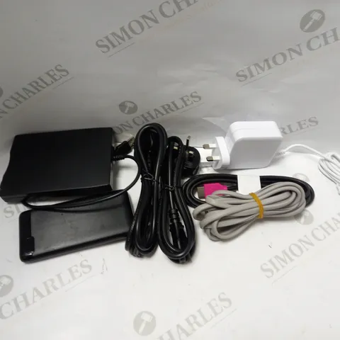 LARGE QUANTITY OF ELECTRICALS & ELECTRICAL CABLES OF VARIOUS TYPES TO INCLUDE DISKETTE DRIVE, USB-C POWER ADAPTER, SKY BOX CABLE, ETC