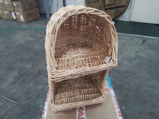 WICKER FOOD STORAGE CONTAINER