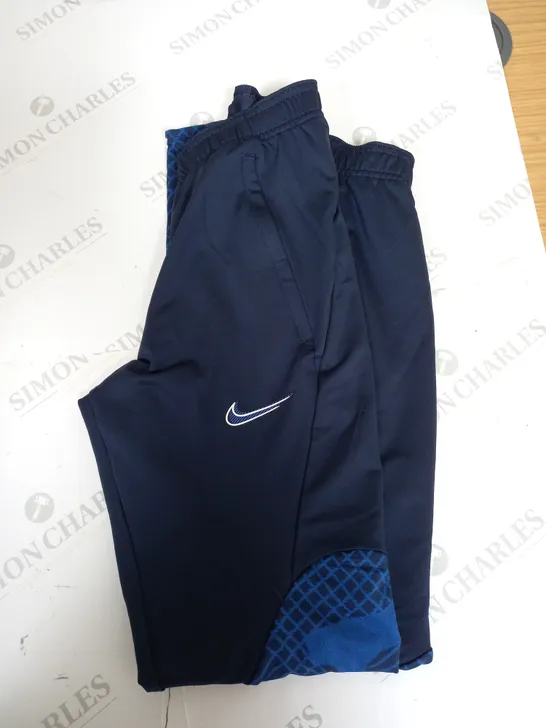 NIKE TRACKSUIT BOTTOMS SIZE S