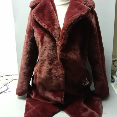 HEN DE JIFI FAUX FUR LONGLINE COAT IN RED SIZE 6