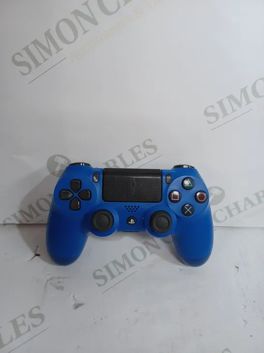 SONY PLAYSTATION 4 CONTROLLER IN BLUE 