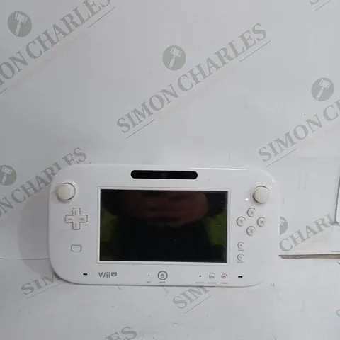 WII U ( WUP-010EUR) IN WHITE