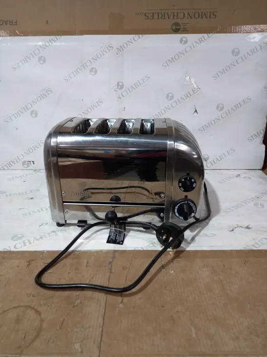 DUALIT 4 SLICE TOASTER