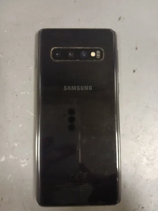 SAMSUNG GALAXY S10 SMARTPHONE 